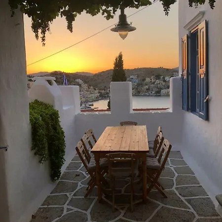 Plesner House, Greece Nyaraló