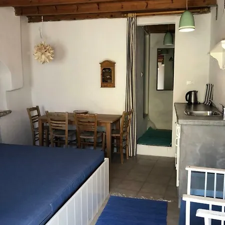 Nyaraló Plesner House, Greece